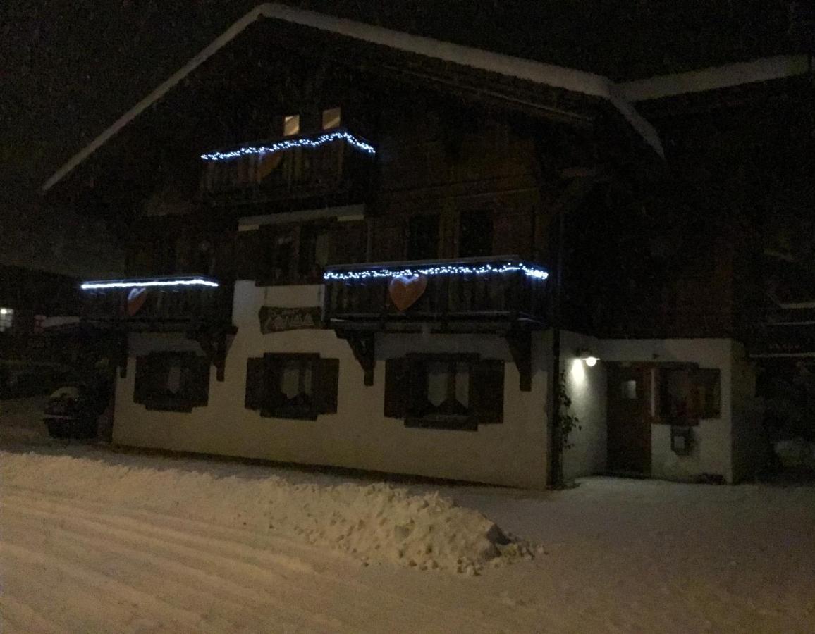 Bed And Breakfast Chalet Manava Morzine Exteriér fotografie