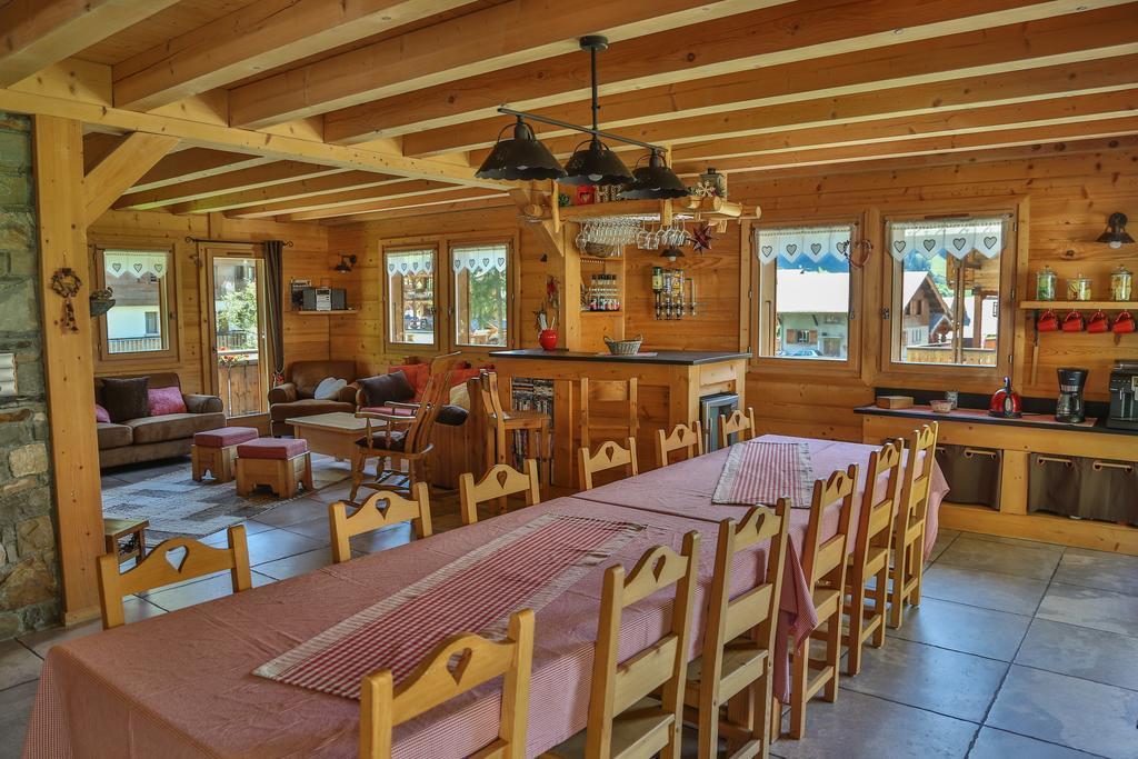 Bed And Breakfast Chalet Manava Morzine Exteriér fotografie